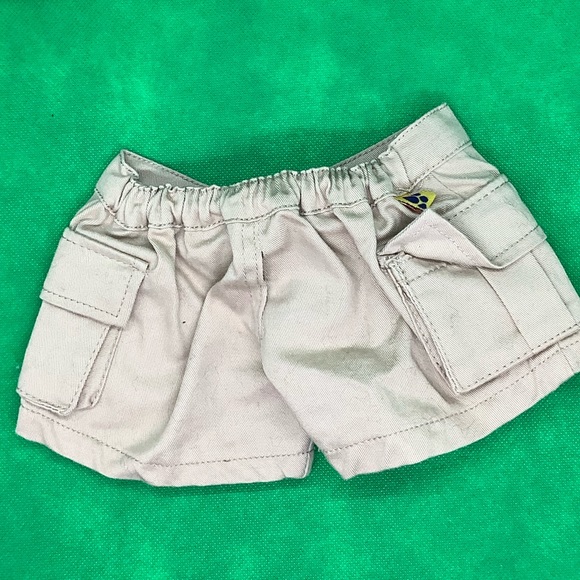 Build A Bear Workshop Tan Coloured Cargo Shorts BABW Clothing - Picture 2 of 3